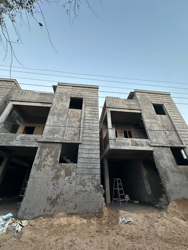 2 BHK Independent House for sale ₹1.39 Cr 2 BHK