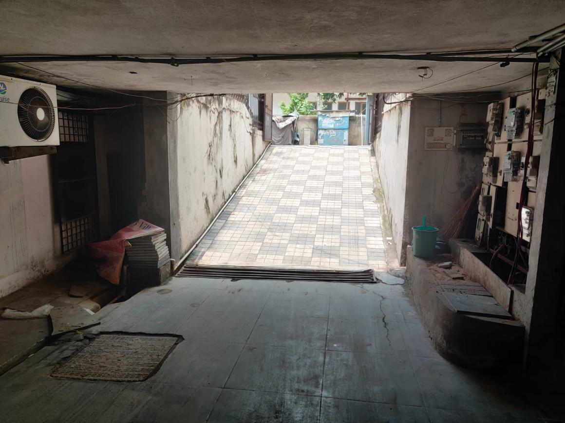 5 BHK Independent House for sale ₹4.0 Cr