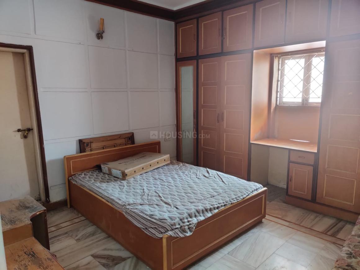 5 BHK Independent House for sale ₹4.0 Cr