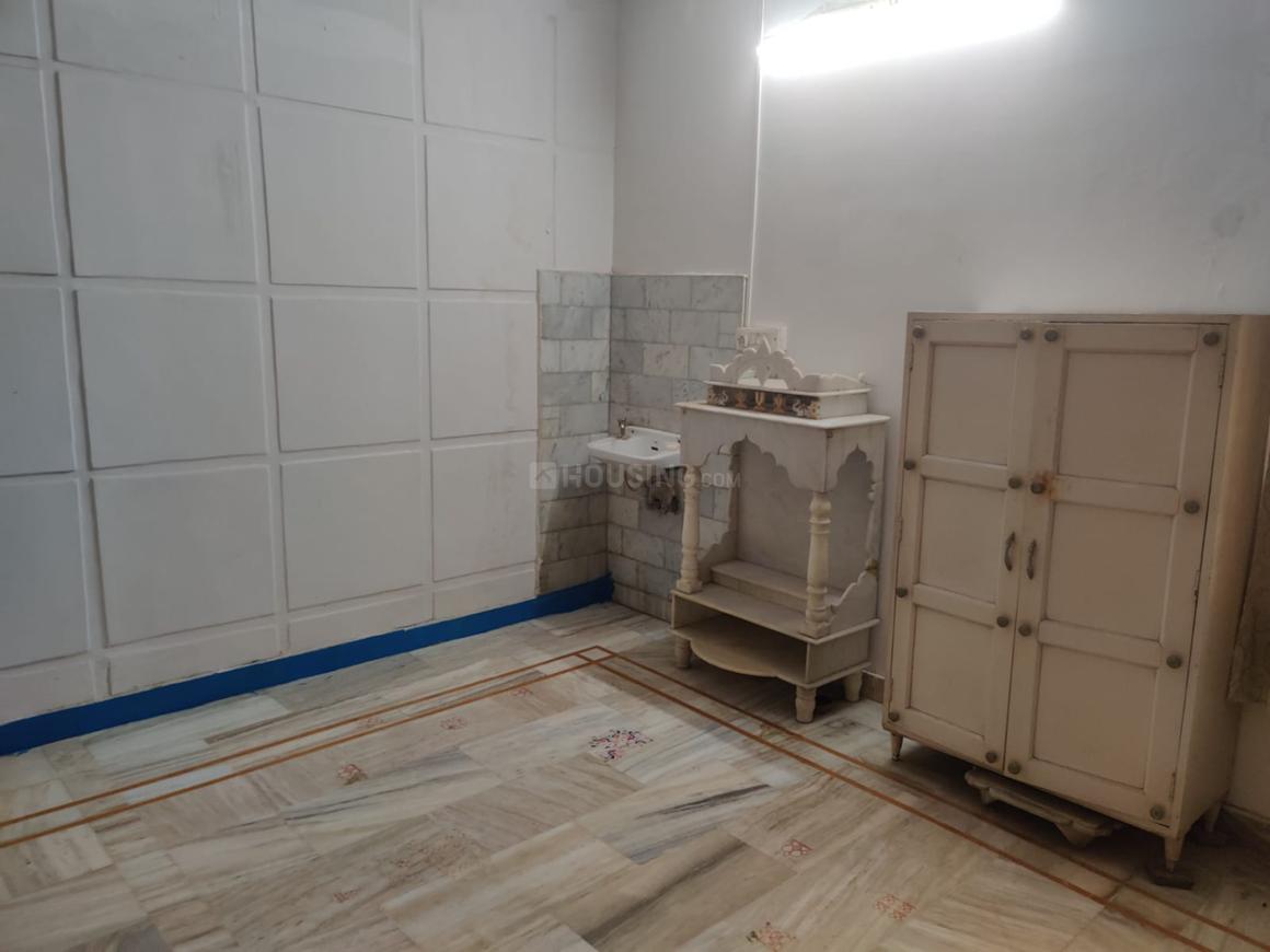 5 BHK Independent House for sale ₹4.0 Cr