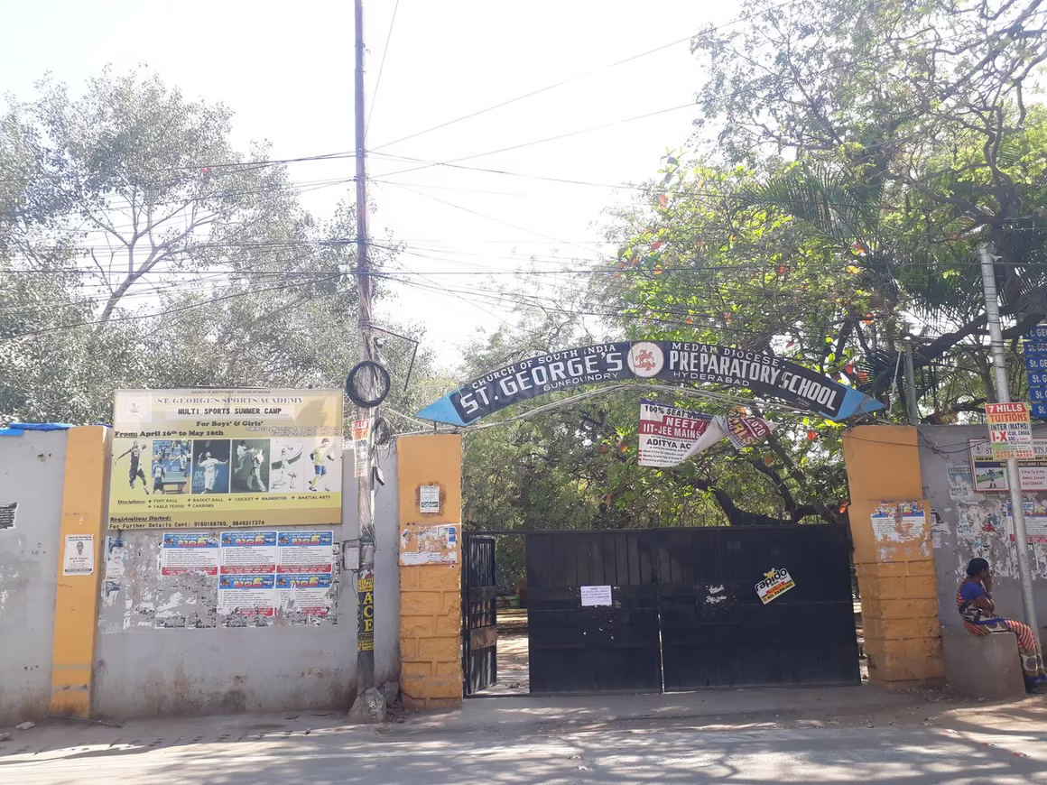 Space Time Space Time Silver Drops By Space Time 5-9-302, Gun Foundry, Basheer Bagh, Central Hyderabad, Hyderabad